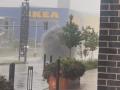 St Louis Flash Flooding: Storm Drain Explodes Into Geyser in Middle of Road; Watch Video - Hindi News | St Louis Flash Flooding: Storm Drain Explodes Into Geyser in Middle of Road; Watch Video | Latest international News at Lokmattimes.com