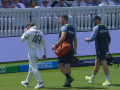 Steve Smith Suffers Finger Injury While Fielding, Walks Off Mid-Innings on Day 3 of AUS vs SA WTC Final 2025 (Watch Video) - Hindi News | Steve Smith Suffers Finger Injury While Fielding, Walks Off Mid-Innings on Day 3 of AUS vs SA WTC Final 2025 (Watch Video) | Latest cricket News at Lokmattimes.com