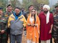 Sunny Deol, Ameesha Patel's first look from Gadar 2 revealed - Hindi News | Sunny Deol, Ameesha Patel's first look from Gadar 2 revealed | Latest entertainment News at Lokmattimes.com