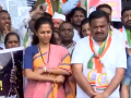 Badlapur Sexual Assault Case: Supriya Sule and NCP (SP) Workers Protest Against Maharashtra Government (Watch Video) - Hindi News | Badlapur Sexual Assault Case: Supriya Sule and NCP (SP) Workers Protest Against Maharashtra Government (Watch Video) | Latest thane News at Lokmattimes.com