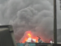 Surat Fire: 2 Workers Killed, Over 20 Injured As Blast Triggers Blaze at Textile Unit in Gujarat (VIDEO) - Hindi News | Surat Fire: 2 Workers Killed, Over 20 Injured As Blast Triggers Blaze at Textile Unit in Gujarat (VIDEO) | Latest national News at Lokmattimes.com
