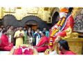 Suryakumar Yadav, Wife Devisha Shetty Seek Blessings at Shirdi's Sai Baba Temple (Watch Video) - Hindi News | Suryakumar Yadav, Wife Devisha Shetty Seek Blessings at Shirdi's Sai Baba Temple (Watch Video) | Latest cricket News at Lokmattimes.com