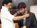 Tamil Nadu CM M K Stalin Announces Rs 5 Crore Cash Prize for World Chess Champion D Gukesh - Hindi News | Tamil Nadu CM M K Stalin Announces Rs 5 Crore Cash Prize for World Chess Champion D Gukesh | Latest other-sports News at Lokmattimes.com