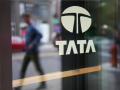 Tata to invest ₹40,000 cr in Assam to set up semiconductor processing plant - Hindi News | Tata to invest ₹40,000 cr in Assam to set up semiconductor processing plant | Latest business News at Lokmattimes.com
