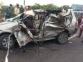 Three killed, four injured in tragic accident on Pune-Bangalore highway - Hindi News | Three killed, four injured in tragic accident on Pune-Bangalore highway | Latest maharashtra News at Lokmattimes.com