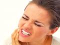 Homemade Herbal Tooth Powder: Natural Remedy for Strong Teeth and Healthy Gums - Hindi News | Homemade Herbal Tooth Powder: Natural Remedy for Strong Teeth and Healthy Gums | Latest lifestyle News at Lokmattimes.com