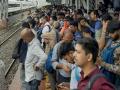 Mumbai Local Train Update: Trains Running 30 Minutes Late on Central Line Due to Waterlogging; Watch Videos - Hindi News | Mumbai Local Train Update: Trains Running 30 Minutes Late on Central Line Due to Waterlogging; Watch Videos | Latest thane News at Lokmattimes.com