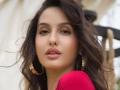 Watch Nora Fatehi flaunting her sexy dance moves amidst coronavirus lockdown - Hindi News | Watch Nora Fatehi flaunting her sexy dance moves amidst coronavirus lockdown | Latest entertainment News at Lokmattimes.com