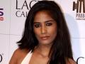 Poonam Pandey and partner Sam Bombay released on bail in nude video case - Hindi News | Poonam Pandey and partner Sam Bombay released on bail in nude video case | Latest entertainment News at Lokmattimes.com