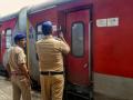 Jaipur-Mumbai Train Shooting: Railways Dismisses Two Constables in Hate Killings of Three Muslim Passengers Case - Hindi News | Jaipur-Mumbai Train Shooting: Railways Dismisses Two Constables in Hate Killings of Three Muslim Passengers Case | Latest national News at Lokmattimes.com