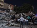 Turkey Earthquake: Videos Show Buildings Shaking as 6.1-Magnitude Quake Jolts Sindirgi; 22 Injured - Hindi News | Turkey Earthquake: Videos Show Buildings Shaking as 6.1-Magnitude Quake Jolts Sindirgi; 22 Injured | Latest international News at Lokmattimes.com