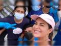 Jacqueline Fernandez cleans up Mumbai beach, shares a happy picture! - Hindi News | Jacqueline Fernandez cleans up Mumbai beach, shares a happy picture! | Latest entertainment News at Lokmattimes.com