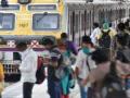 Mumbai Local Train Update: Western Line Services Running Late By 20 Minutes Due To Technical Glitch - Hindi News | Mumbai Local Train Update: Western Line Services Running Late By 20 Minutes Due To Technical Glitch | Latest mumbai News at Lokmattimes.com