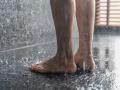 Why Urinating in the Shower Can Harm Your Health: Experts Warn About Hidden Risks - Hindi News | Why Urinating in the Shower Can Harm Your Health: Experts Warn About Hidden Risks | Latest health News at Lokmattimes.com