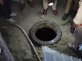 Uttar Pradesh: Three Workers Die of Asphyxiation While Cleaning Diesel Tank at Factory in Barabanki (Watch Video) - Hindi News | Uttar Pradesh: Three Workers Die of Asphyxiation While Cleaning Diesel Tank at Factory in Barabanki (Watch Video) | Latest national News at Lokmattimes.com