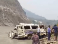 Uttarakhand: 8 Dead, 7 Injured as Tempo Traveller Plunges into Gorge Near Badrinath Highway - Hindi News | Uttarakhand: 8 Dead, 7 Injured as Tempo Traveller Plunges into Gorge Near Badrinath Highway | Latest national News at Lokmattimes.com
