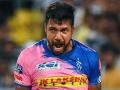 Varun Aaron hospitalized for laryngitis, withdraws from Syed Mushtaq Ali T20 tournament - Hindi News | Varun Aaron hospitalized for laryngitis, withdraws from Syed Mushtaq Ali T20 tournament | Latest cricket News at Lokmattimes.com