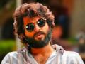 8 Years of Arjun Reddy: Five Reasons Why the Film Still Belongs to Vijay Deverakonda - Hindi News | 8 Years of Arjun Reddy: Five Reasons Why the Film Still Belongs to Vijay Deverakonda | Latest entertainment News at Lokmattimes.com