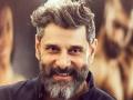 Kollywood superstar Chiyaan Vikram receives bomb threat at his Chennai residence - Hindi News | Kollywood superstar Chiyaan Vikram receives bomb threat at his Chennai residence | Latest entertainment News at Lokmattimes.com