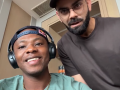IPL 2024: Virat Kohli and Kagiso Rabada Share Lighthearted Banter Ahead of RCB vs PBKS Clash (Watch Video) - Hindi News | IPL 2024: Virat Kohli and Kagiso Rabada Share Lighthearted Banter Ahead of RCB vs PBKS Clash (Watch Video) | Latest cricket News at Lokmattimes.com