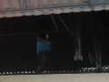Mumbai Local Train Services Disrupted as Man Climbs Onto Train Roof at Wadala Station; Video Surfaces - Hindi News | Mumbai Local Train Services Disrupted as Man Climbs Onto Train Roof at Wadala Station; Video Surfaces | Latest mumbai News at Lokmattimes.com