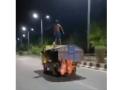 Viral video: Stunt goes horribly wrong, man falls off water tanker while performing stunts - Hindi News | Viral video: Stunt goes horribly wrong, man falls off water tanker while performing stunts | Latest maharashtra News at Lokmattimes.com