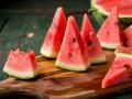 Avoid This Common Mistake After Eating Watermelon for Better Digestion - Hindi News | Avoid This Common Mistake After Eating Watermelon for Better Digestion | Latest lifestyle News at Lokmattimes.com