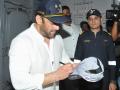 Saluting Bravehearts: Salman Khan visits officers and sailors of Indian Navy - Hindi News | Saluting Bravehearts: Salman Khan visits officers and sailors of Indian Navy | Latest entertainment News at Lokmattimes.com