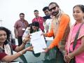 Maharashtra Lok Sabha Election 2024: Abhijit Bichukale Files Nomination From Kalyan Against Shrikant Shinde - Hindi News | Maharashtra Lok Sabha Election 2024: Abhijit Bichukale Files Nomination From Kalyan Against Shrikant Shinde | Latest politics News at Lokmattimes.com