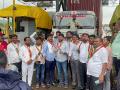 Nashik: NCP (SCP) Stages 'Toll Bandh' Protest Over Potholed Mumbai-Nashik Highway - Hindi News | Nashik: NCP (SCP) Stages 'Toll Bandh' Protest Over Potholed Mumbai-Nashik Highway | Latest nashik News at Lokmattimes.com