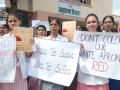 Healthcare Services Hit As Resident Doctors Protest for Stipend Hike; Indefinite Strike in Karnataka - Hindi News | Healthcare Services Hit As Resident Doctors Protest for Stipend Hike; Indefinite Strike in Karnataka | Latest national News at Lokmattimes.com