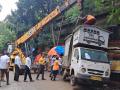 Ganeshotsav 2024: Thane Municipal Corporation Launches Drive to Remove Abandoned Vehicles from Streets - Hindi News | Ganeshotsav 2024: Thane Municipal Corporation Launches Drive to Remove Abandoned Vehicles from Streets | Latest thane News at Lokmattimes.com