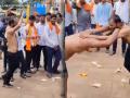 Maratha Reservation Protest: Videos of Protestors Singing, Dancing and Wrestling Go Viral (Watch) - Hindi News | Maratha Reservation Protest: Videos of Protestors Singing, Dancing and Wrestling Go Viral (Watch) | Latest maharashtra News at Lokmattimes.com