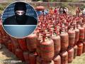 LPG Cylinder Shortage: Cyber Fraudsters Pose as Mahanagar Gas Limited Officials, Dupe Two Women of Rs 4 Lakh in Kalyan-Dombivli - Hindi News | LPG Cylinder Shortage: Cyber Fraudsters Pose as Mahanagar Gas Limited Officials, Dupe Two Women of Rs 4 Lakh in Kalyan-Dombivli | Latest maharashtra News at Lokmattimes.com