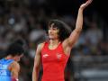 Paris Olympics 2024: Wrestler Vinesh Phogat Reveals Her Favorite Foods and Diet Secrets - Hindi News | Paris Olympics 2024: Wrestler Vinesh Phogat Reveals Her Favorite Foods and Diet Secrets | Latest other-sports News at Lokmattimes.com
