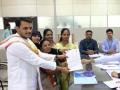 NCP-SP Baramati Candidate Yugendra Pawar Files Nomination in Presence of Sharad Pawar - Hindi News | NCP-SP Baramati Candidate Yugendra Pawar Files Nomination in Presence of Sharad Pawar | Latest maharashtra News at Lokmattimes.com