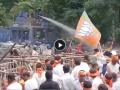 Yuva Aakrosh Rally in Jharkhand: Police Use Tear Gas and Water Cannons to Disperse BJYM Members in Ranchi (Watch Video) - Hindi News | Yuva Aakrosh Rally in Jharkhand: Police Use Tear Gas and Water Cannons to Disperse BJYM Members in Ranchi (Watch Video) | Latest national News at Lokmattimes.com