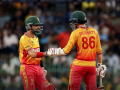Zimbabwe Beat Sri Lanka by 6 Wickets to Finish Unbeaten in ICC T20 World Cup 2026 Group Stage (VIDEO) - Hindi News | Zimbabwe Beat Sri Lanka by 6 Wickets to Finish Unbeaten in ICC T20 World Cup 2026 Group Stage (VIDEO) | Latest cricket News at Lokmattimes.com