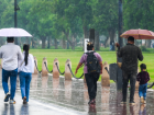Delhi-NCR: Rain, Hailstorm Lash Parts of Capital, Bring Relief From Scorching Heat (Watch Video)