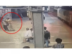 Mumbai: Man Attempts Suicide at Dadar Station by Stabbing Himself, Tries to Jump Before Train; Alert Home Guard Saves Him (Video)