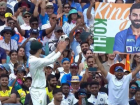 Indian Fan Teases Sam Konstas with Virat Kohli Poster During IND vs AUS 5th Test; Australian Batter's Reaction Goes Viral (VIDEO)