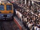 Mumbai Tragedy: Man Headed to Attend Funeral Dies After Falling from Crowded Moving Local Train Near Diva