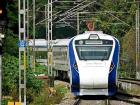 Solapur-Mumbai Vande Bharat Scare: 3-Year-Old Girl Left Alone on Train After Father Misses Reboarding at Kurduwadi