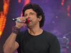 Farhan Akhtar Debuts New English Song Collection in Electrifying Kala Ghoda Performance