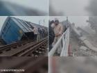 Bihar Train Derail: Cement-Laden Goods Train Jumps Tracks Near Barua River Bridge, Traffic Disrupted