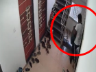 Pune Robbery: CCTV Captures Thief Stealing Laptops From Flat In Wagholi (Watch Video)