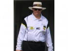 Umpire Tony de Nobrega Suffers Facial Injury After Being Hit by Ball During Third-Grade Cricket Match in Australia (See Pic)
