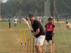 Kane Williamson Engages With Young Cricketers in Mumbai Amid Ongoing IPL 2025 Season (Watch Video)