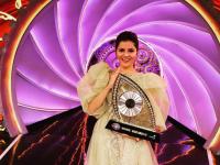 Rubina Dilak wins Big Boss 14 in a star-studded grand finale - News | Rubina Dilak wins Big Boss 14 in a star-studded grand finale | Latest entertainment News at Lokmattimes.com Rubina Dilak wins Big Boss 14 in a star-studded grand finale - News | Rubina Dilak wins Big Boss 14 in a star-studded grand finale | Latest entertainment News at Lokmattimes.com