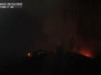 Bareilly Factory Fire: Massive Blaze Erupts at Wood Factory in Ejaz Nagar Gotiya - News | Bareilly Factory Fire: Massive Blaze Erupts at Wood Factory in Ejaz Nagar Gotiya | Latest national News at Lokmattimes.com